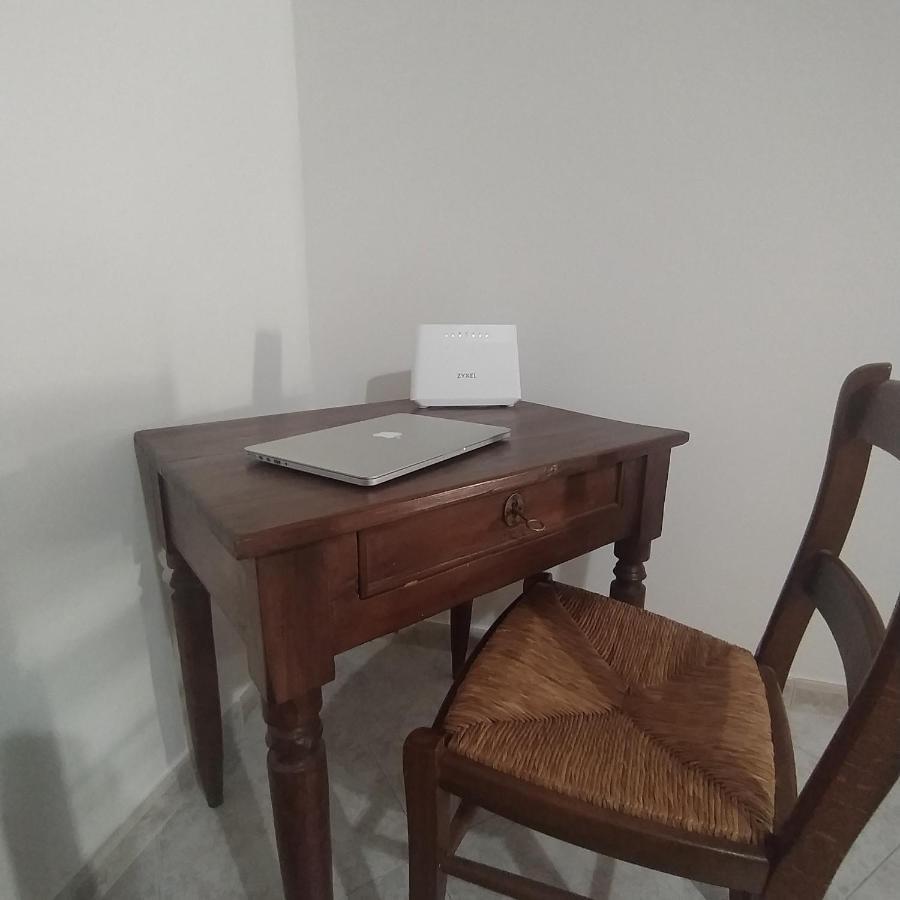 לצ'ה La Casetta Col Cortile מראה חיצוני תמונה